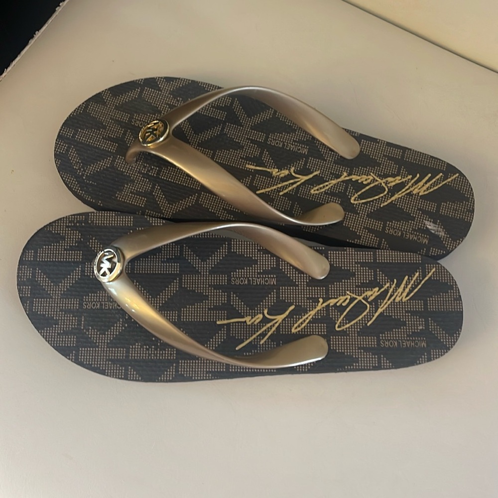Michael Kors, flip flops, excellent condition
